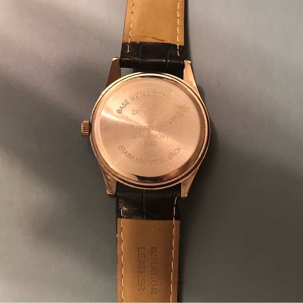 Men’s Watch - Picture 3 of 4